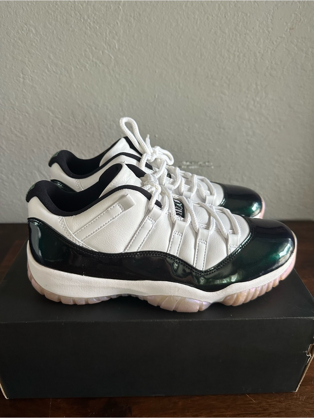 Nike Air Jordan 11 Retro Low Green Iridescent